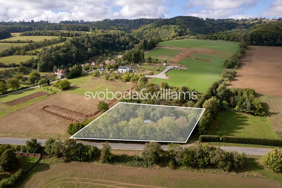 Prodej stavebního pozemku 4008 m²